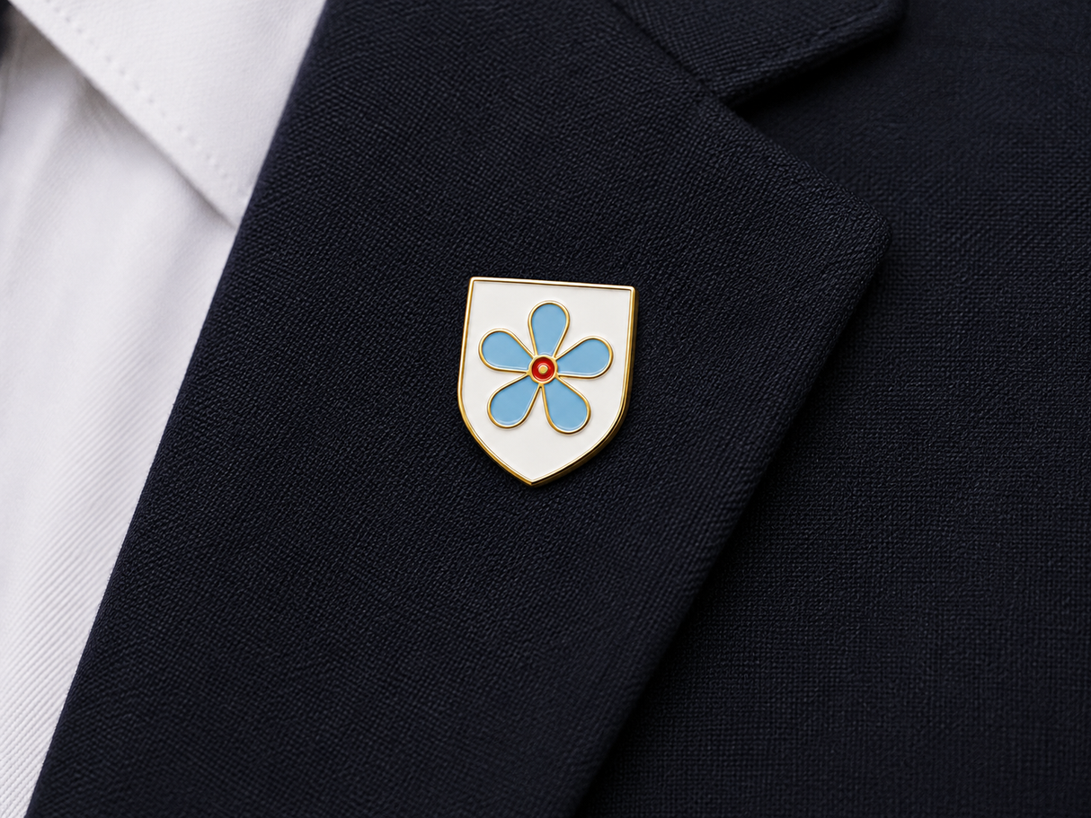 Forget Me Not on Shield Freemasons Masonic Lapel Pin Badge – 18mm x 15mm