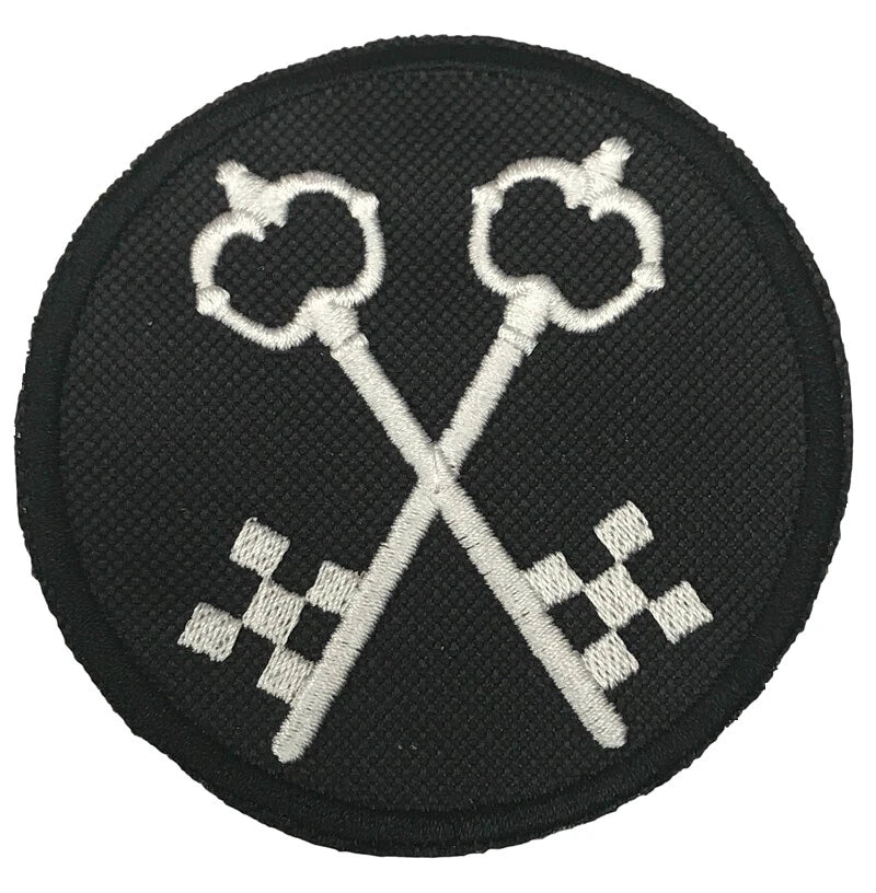 Freemason Masonic Crossed Keys Treasurer Embroidered Sew / Iron on Patch 82mm x 82mm