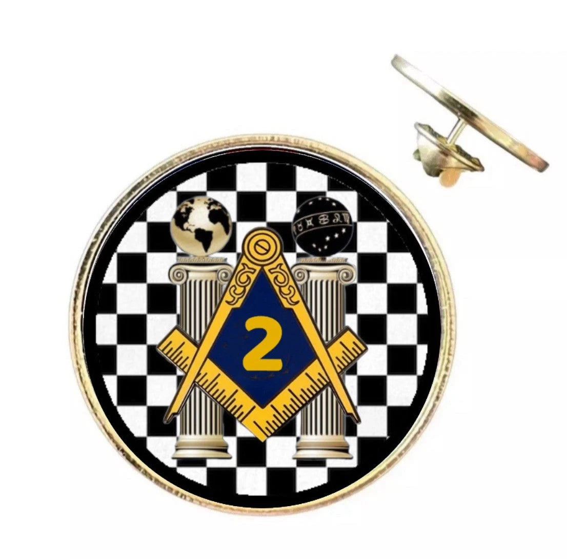 Two Years A Mason – 26mm Economy Masonic Badge with Butterfly Clutch