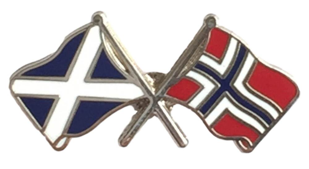 Scotland & Norway Flags Friendship Courtesy Enamel Lapel Pin Badge T438 image 0