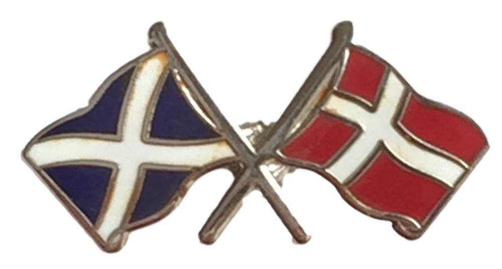Scotland & Denmark Flags Friendship Courtesy Enamel Lapel Pin Badge T294 image 0