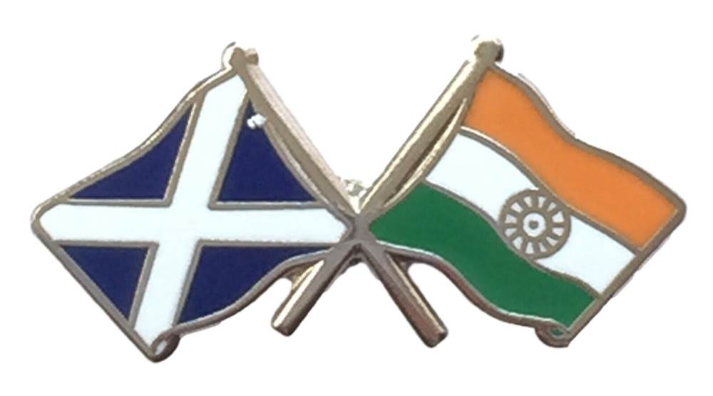 Scotland & India Flags Friendship Courtesy Enamel Lapel Pin Badge T546 image 0