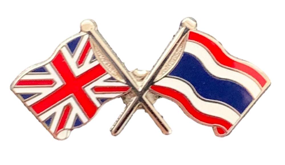 Union Jack & Thailand Flags Friendship Courtesy enamel Lapel Pin Badge T624 image 0