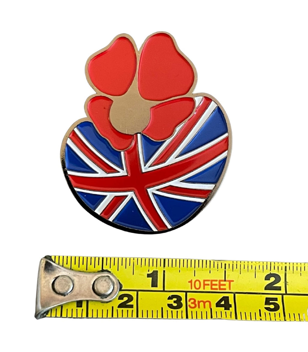 Large Remembrance Poppy Enamel Lapel Pin Badge **END OF LINE** image 0
