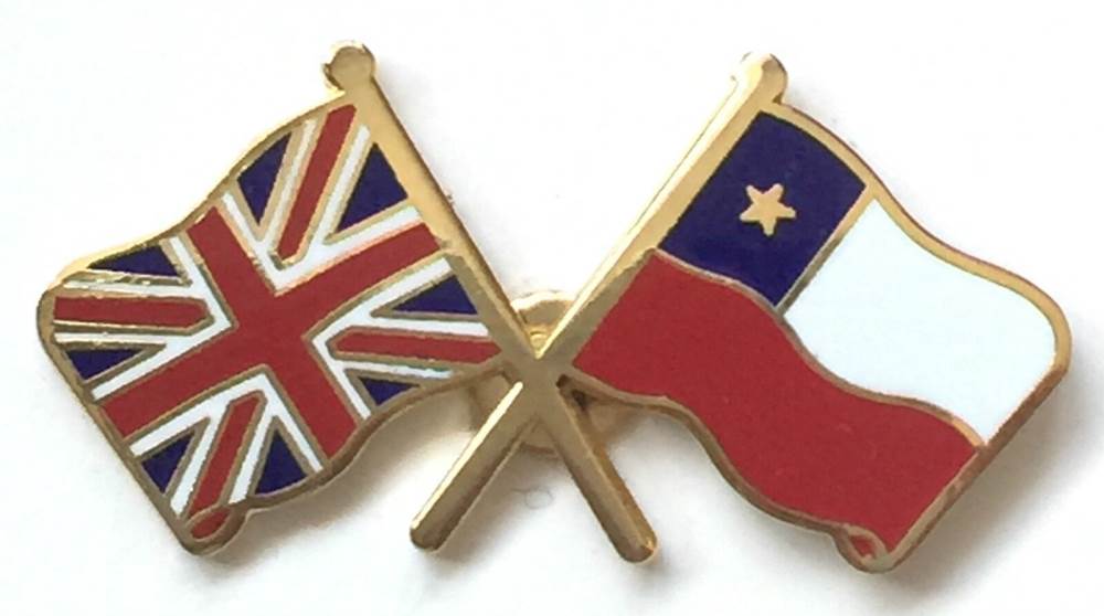 Great Britain & Chile Flags Friendship Courtesy Enamel Lapel Pin Badge image 0