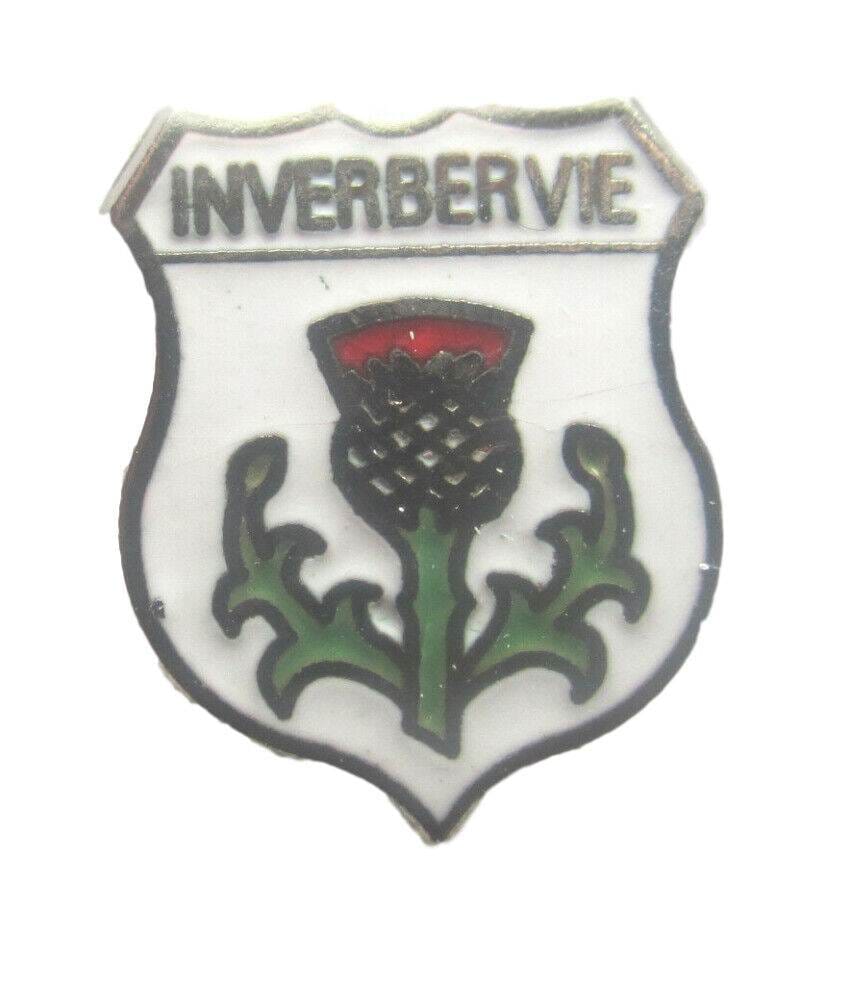 Inverbervie "Inbhir Beirbhe" Town Crest Quality Enamel Lapel Pin Badge image 0