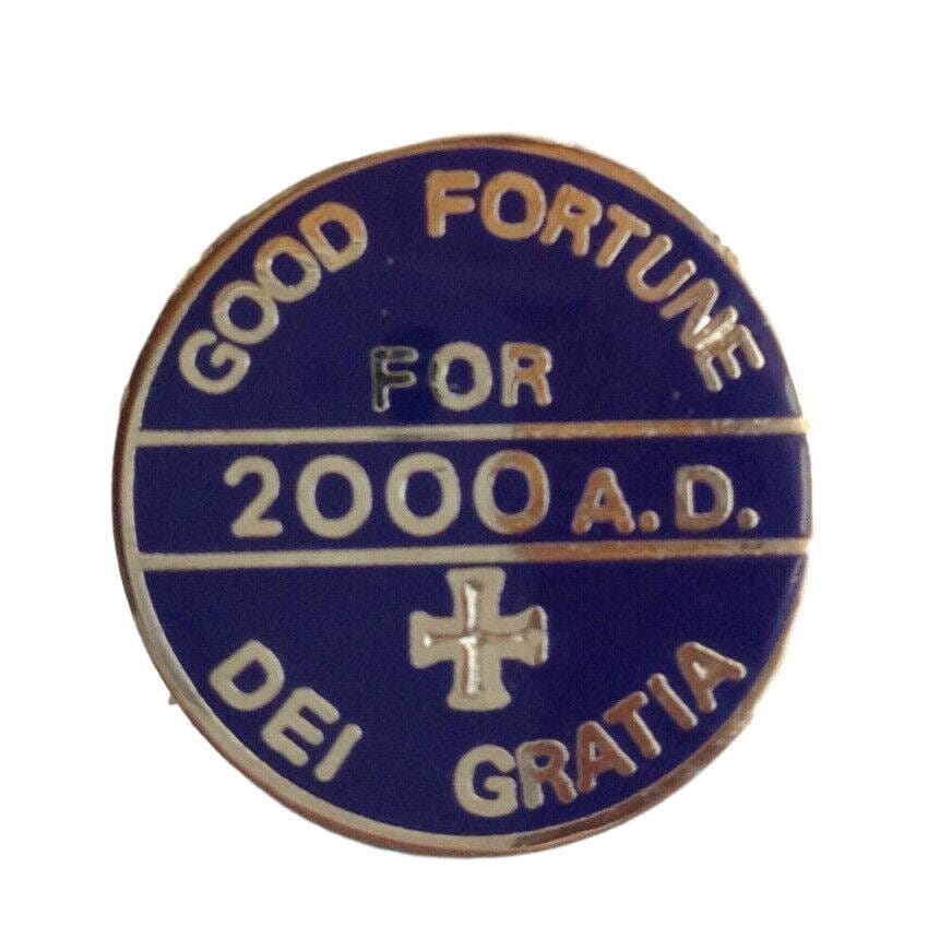Good Fortune Millenium 2000 Quality Enamel Lapel Pin Badge image 0