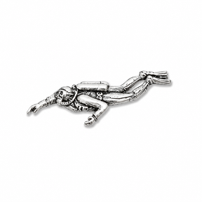 Pewter male scuba diver pin badge swimming with air tank mask and fins