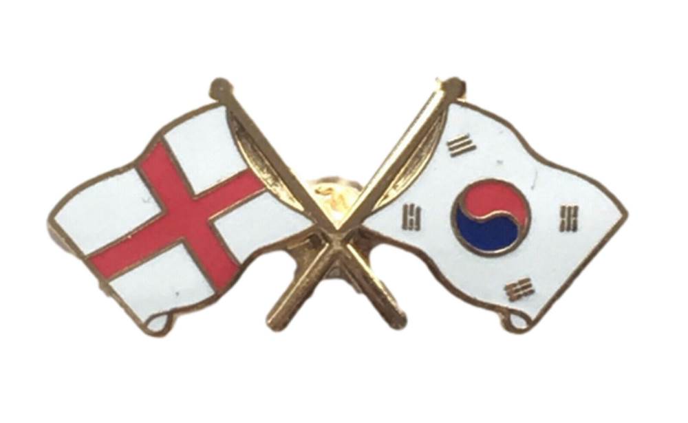 England & South Korea Flags Friendship Courtesy Enamel Lapel Pin Badge image 0