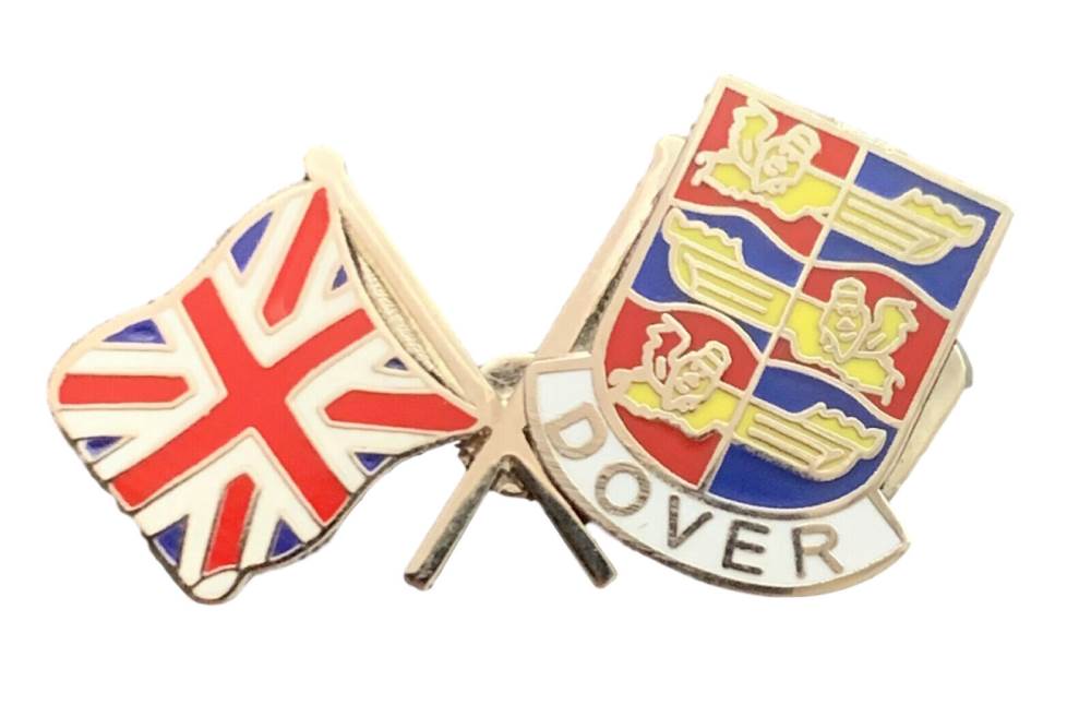 Union Jack & Dover Flags Friendship Courtesy Enamel Lapel Pin Badge T400 image 1