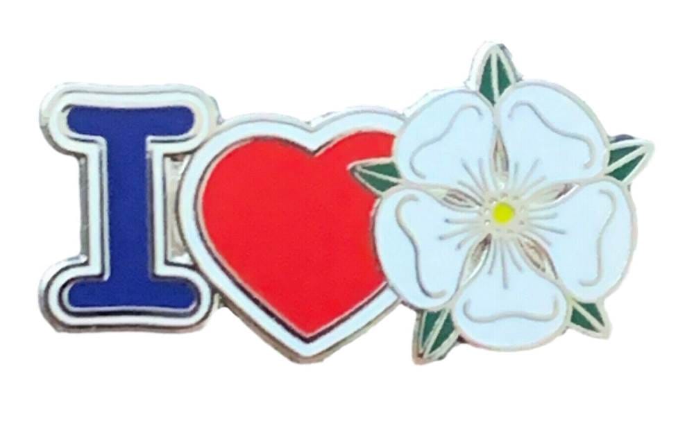 I Love (Heart) Yorkshire Rose quality enamel lapel pin badge T202 image 0