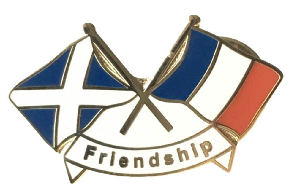 Scotland & France Friendship courtesy New Design Enamel lapel pin badge image 2