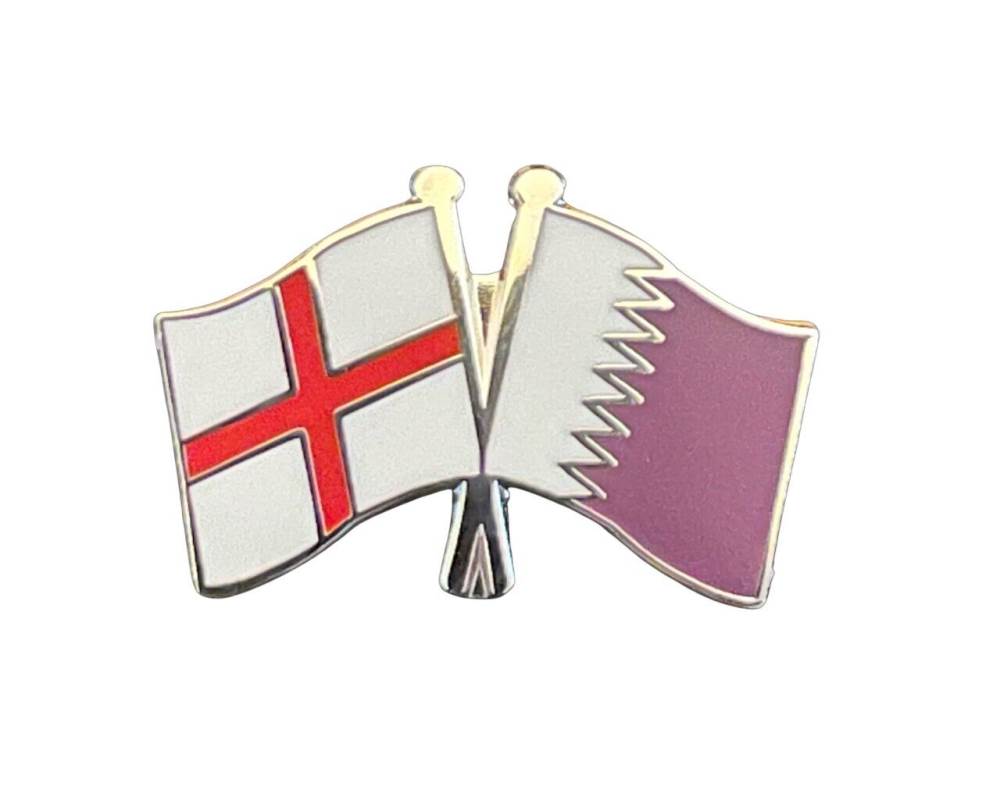 England and Qatar Flags Diplomatic Friendship Enamel Lapel Pin Badge image 2