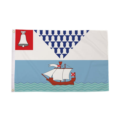 Flagmania Belfast 5ft x 3ft Polyester Flag