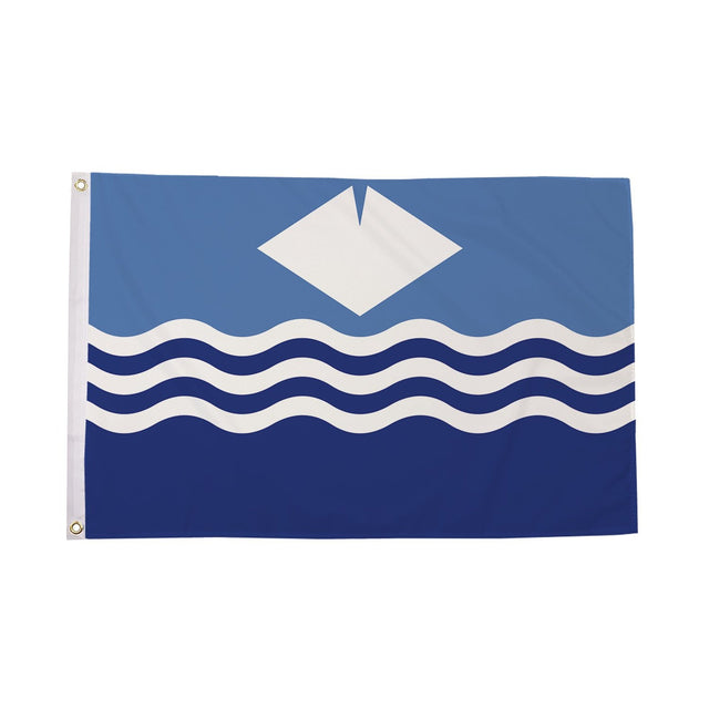Flagmania Isle of Wight New (Waves) 3ft x 2ft Polyester Flag on white background