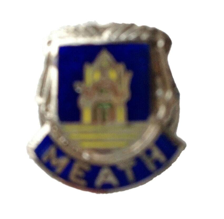 County Meath Republic Of Ireland Quality Enamel Lapel Pin Badge image 0