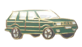 Range Rover Green 4 X 4 Motorcar Quality Enamel Lapel Pin Badge image 0