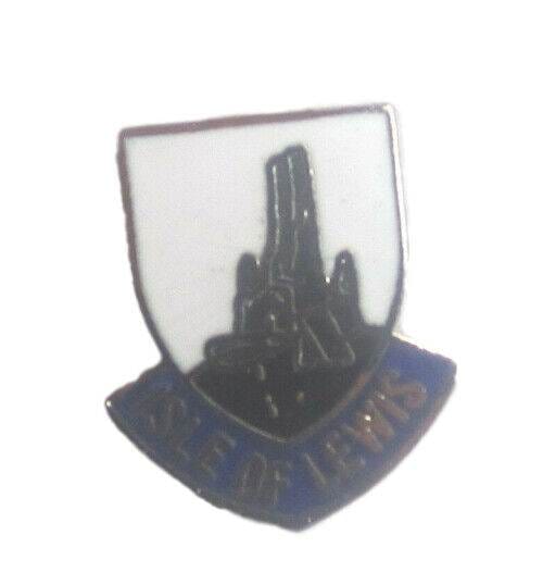 Isle Of Lewis Quality Enamel Lapel Pin Badge image 0