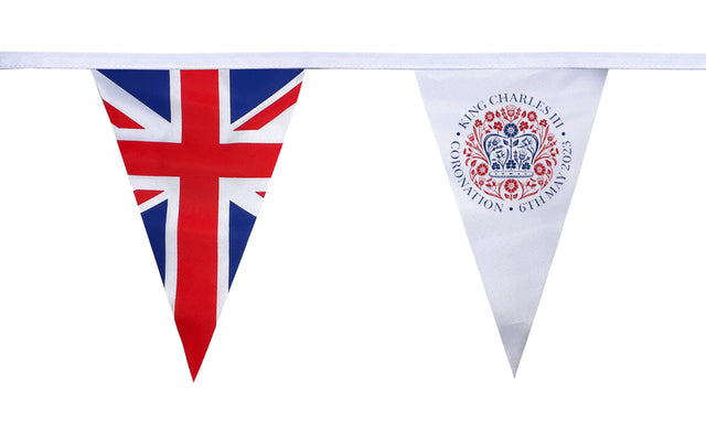 Flagmania King Charles III Coronation Logo, UK (ALTERNATING) Triangle Bunting (15m Length)