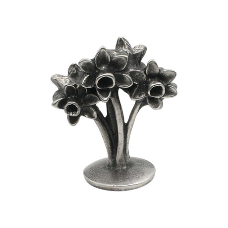 English made pewter three daffodils ornament first view
