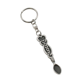 Love heart sitting atop vine Welsh lovespoon pewter keyring