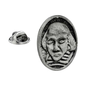 Antique silver-coloured William Shakespeare portrait oval lapel pin badge with butterfly clasp