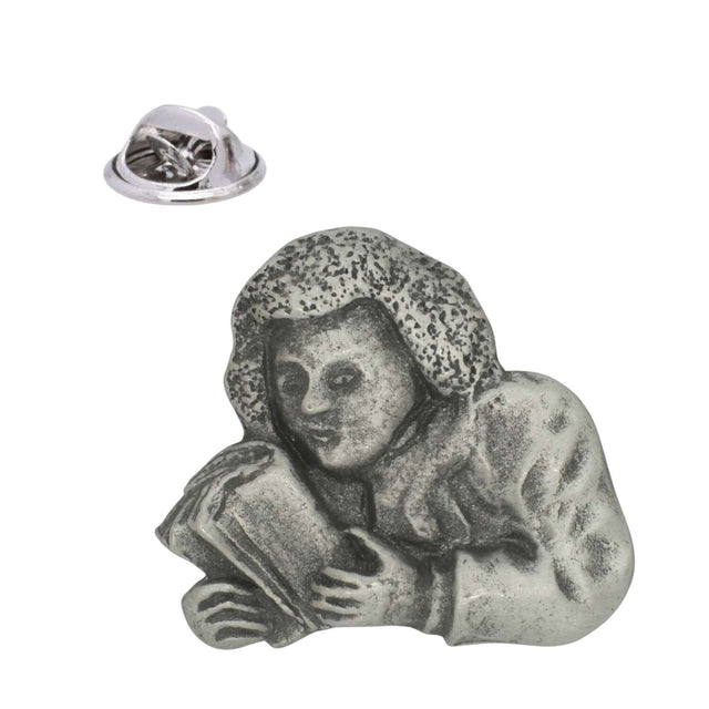 Samuel Johnson portrait pewter lapel pin badge depicting the writer holding an open book, with butterfly clasp