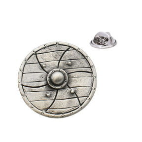 Wooden-style Viking shield pewter lapel pin with central boss, plank detail, riveted rim and butterfly clasp